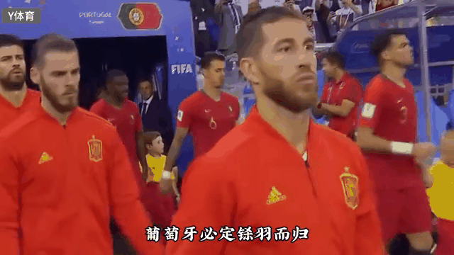 C罗再度上演帽子戏法，莫德里奇后防线成筛子！
